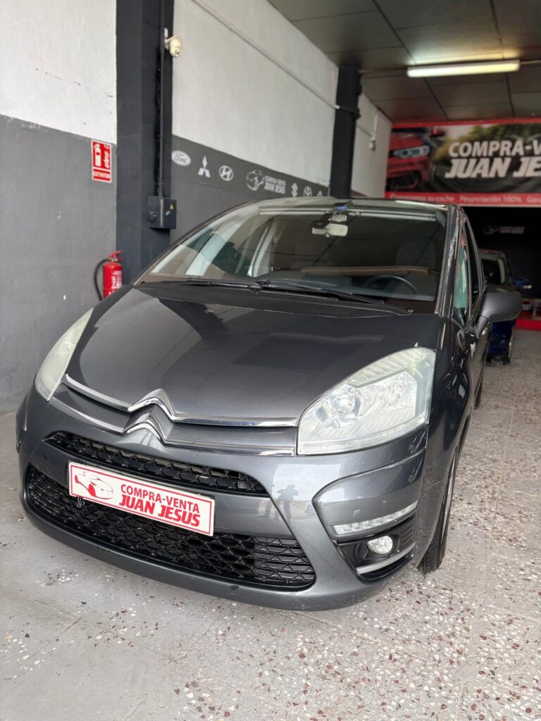 Citroën C4 Picasso gris 2013 monovolumen de segunda mano en Totana